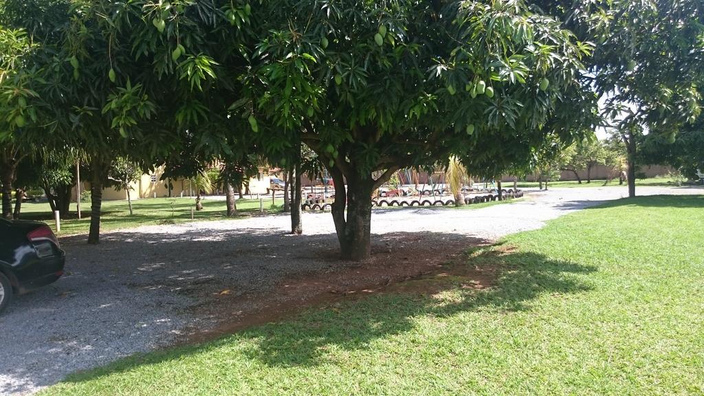 Pousada Alfama Planaltina  Bagian luar foto