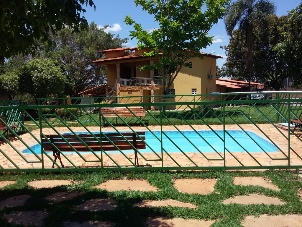 Pousada Alfama Planaltina  Bagian luar foto